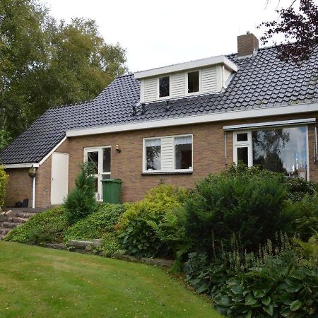 Cozy Vacation Home With A Private Garden Mantinge エクステリア 写真