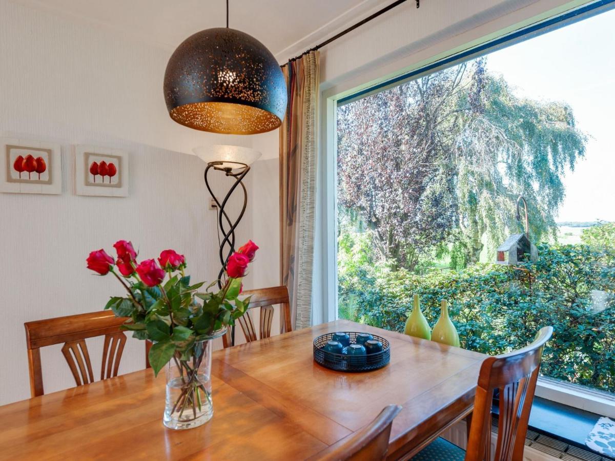 Cozy Vacation Home With A Private Garden Mantinge エクステリア 写真