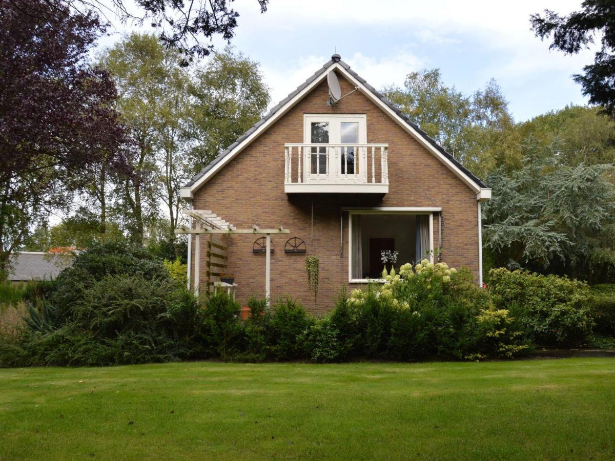 Cozy Vacation Home With A Private Garden Mantinge エクステリア 写真