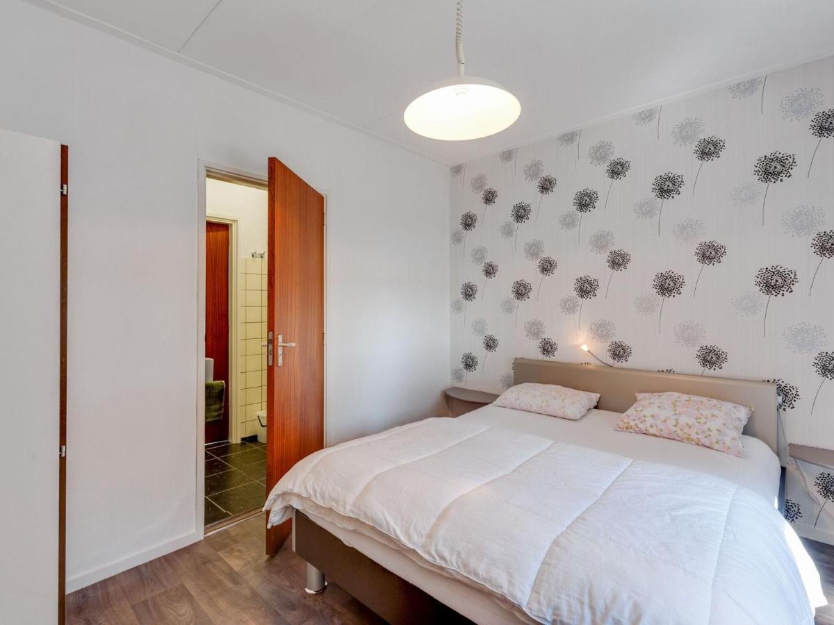 Cozy Vacation Home With A Private Garden Mantinge エクステリア 写真